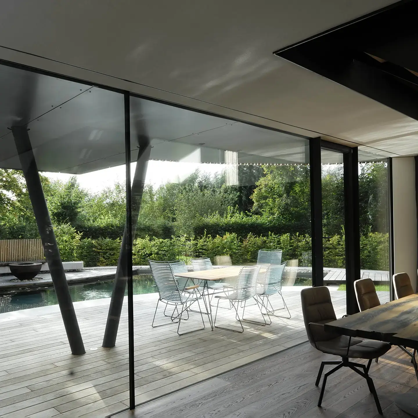 Drehhaus Kylie in Heuchelheim - Esszimmer mit Blick in die Landschaft (mobil)
