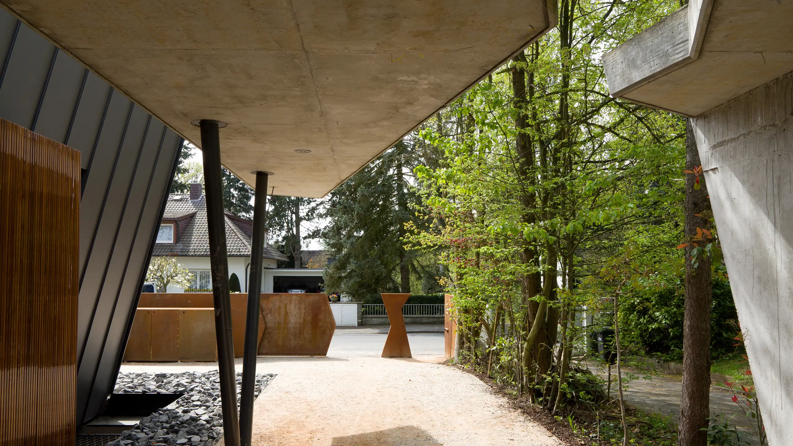 Villa im Hardtwald von Gronych + Dollega Architekten in Bad Homburg